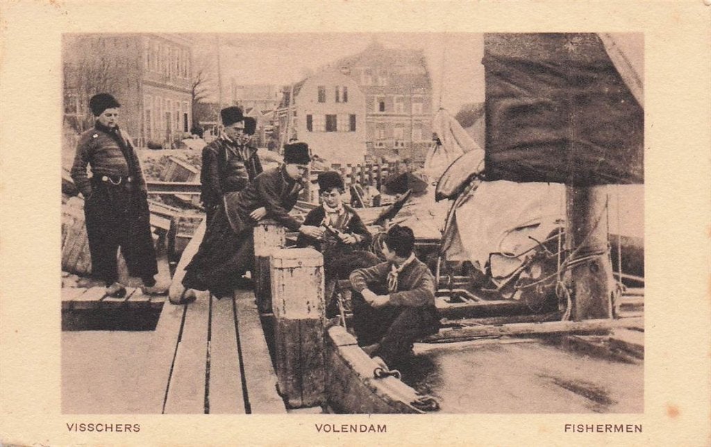 702-498-053 Visschers Volendam, Verzamelen, Ophalen of Verzenden, Voor 1920, Noord-Holland