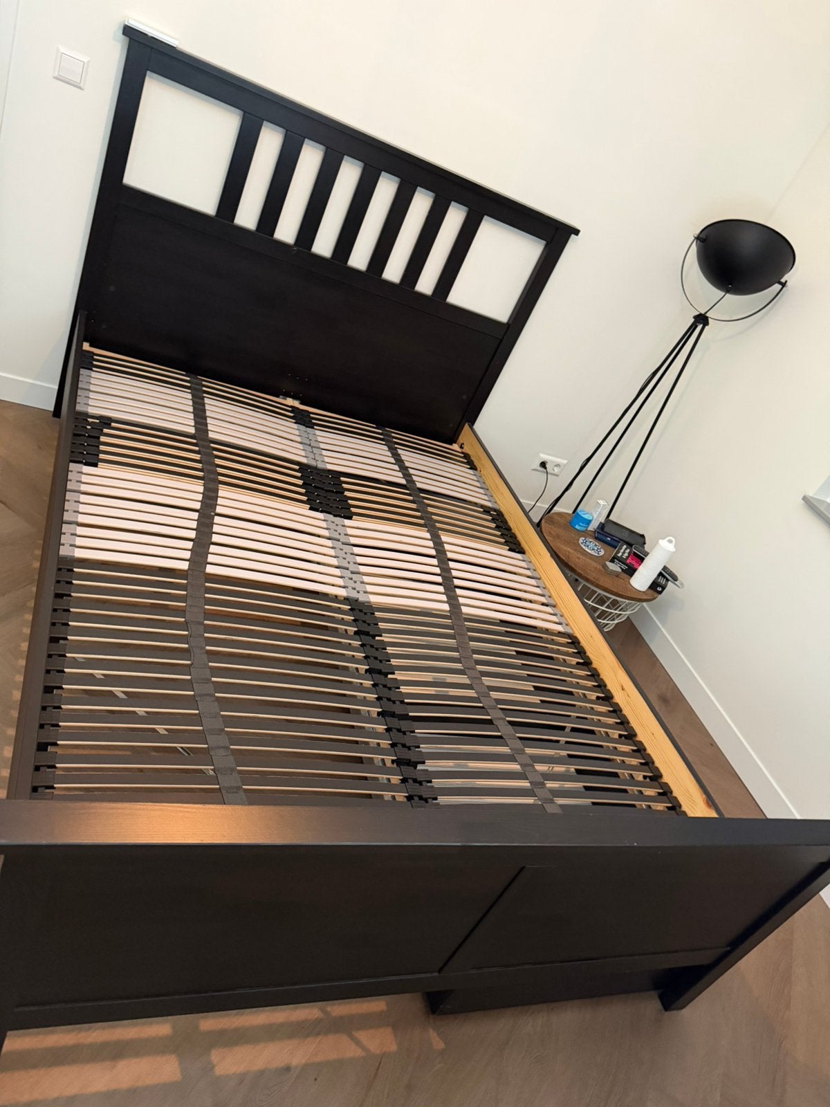 Ikea bed 200x140, Ophalen, Gebruikt, Zwart, Tweepersoons