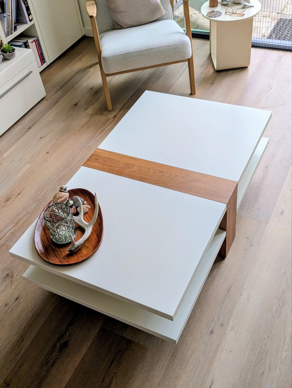Hulsta salontafel met twee verdiepingen - Zware kwaliteit, Huis en Inrichting, Ophalen, 100 tot 150 cm, 50 tot 100 cm, Zo goed als nieuw