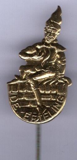 Efteling kleine boodschap koper speldje ( W_189 ), Verzenden, Nieuw, Figuurtje, Speldje of Pin