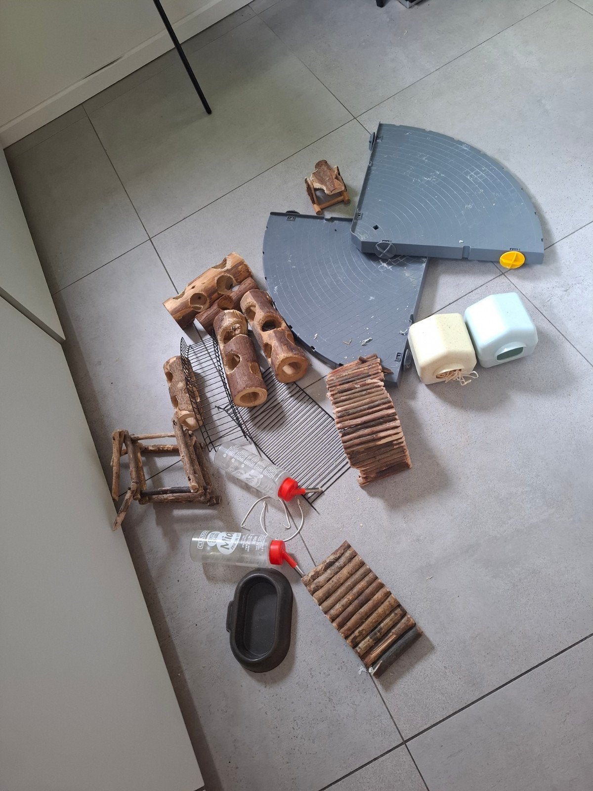 ferplast flesjes plateau s huisjes, Dieren en Toebehoren, Ophalen of Verzenden