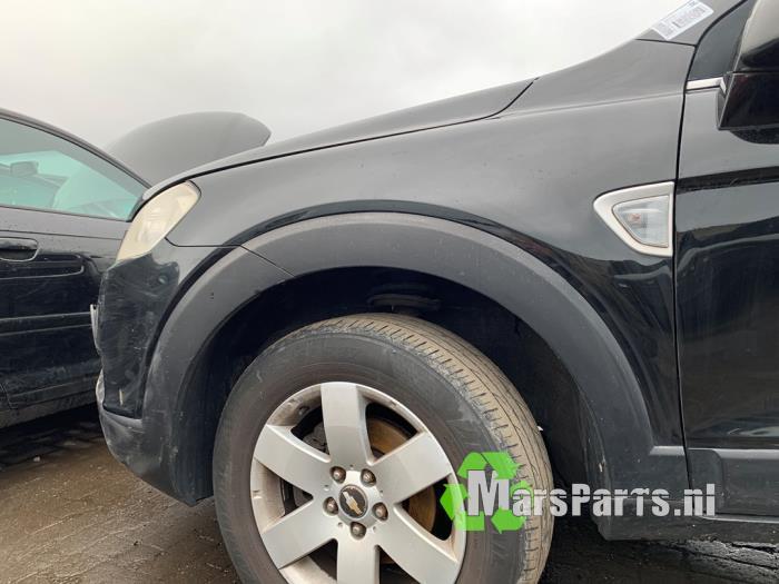 Scherm links-voor van een Chevrolet Captiva, Gebruikt, -, Ophalen of Verzenden, -