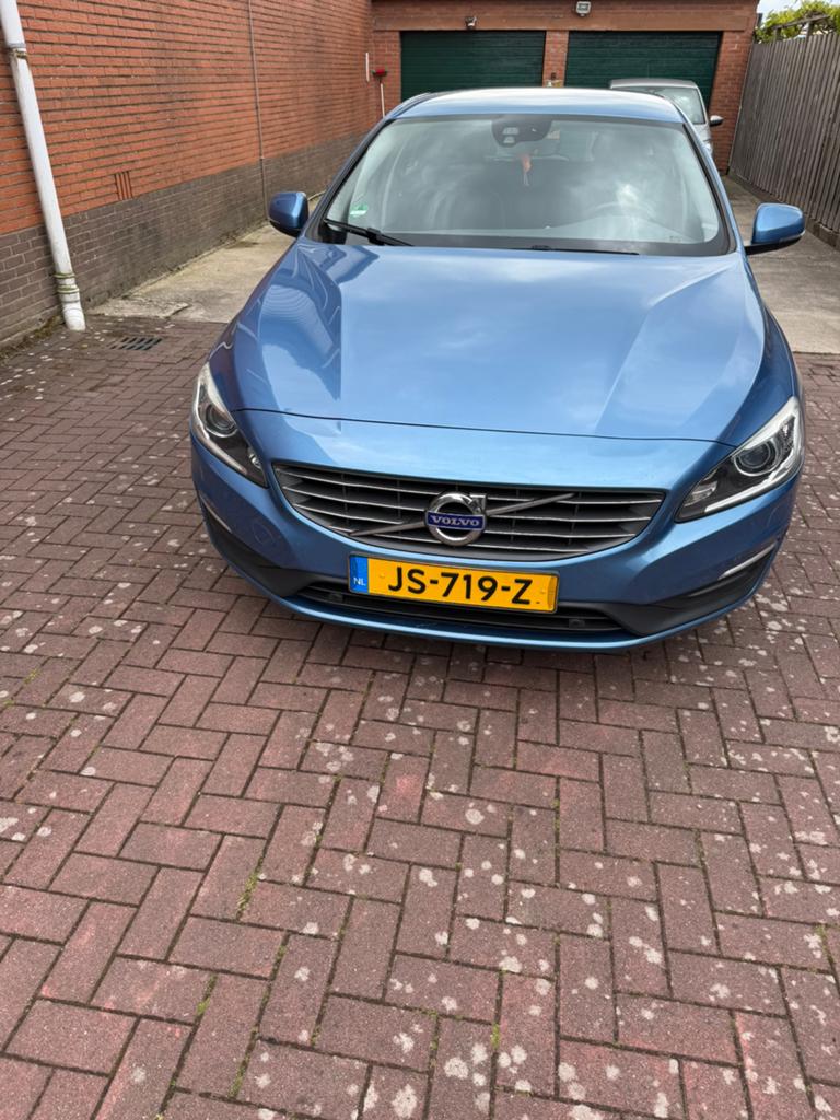 Volvo V60 T3 152pk 2016 Blauw, Auto's, Volvo, Particulier, V60, Benzine, B, Stationwagon, Handgeschakeld, Origineel Nederlands