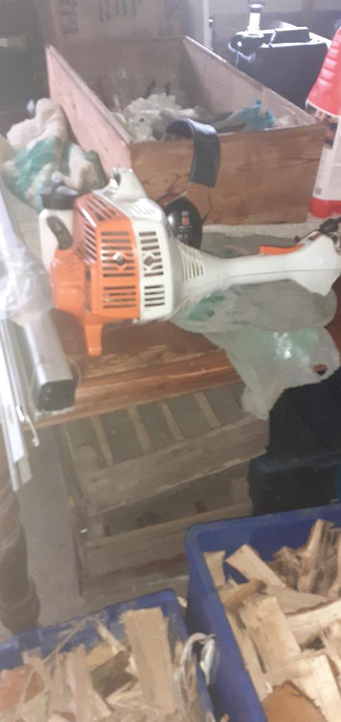 Bosmaaier, moet gerepareerd worden., Tuin en Terras, Bosmaaiers, Ophalen, Gebruikt, 10 tot 30 cm, Stihl