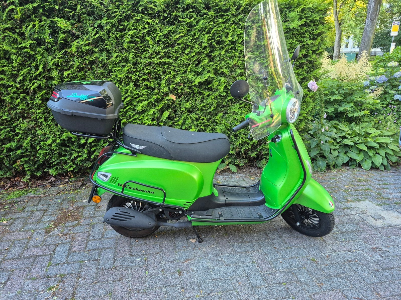 Groene Scooter - Zo goed als nieuw, weinig kilometers, Ophalen, DjjD Cashmere, Zo goed als nieuw, Benzine