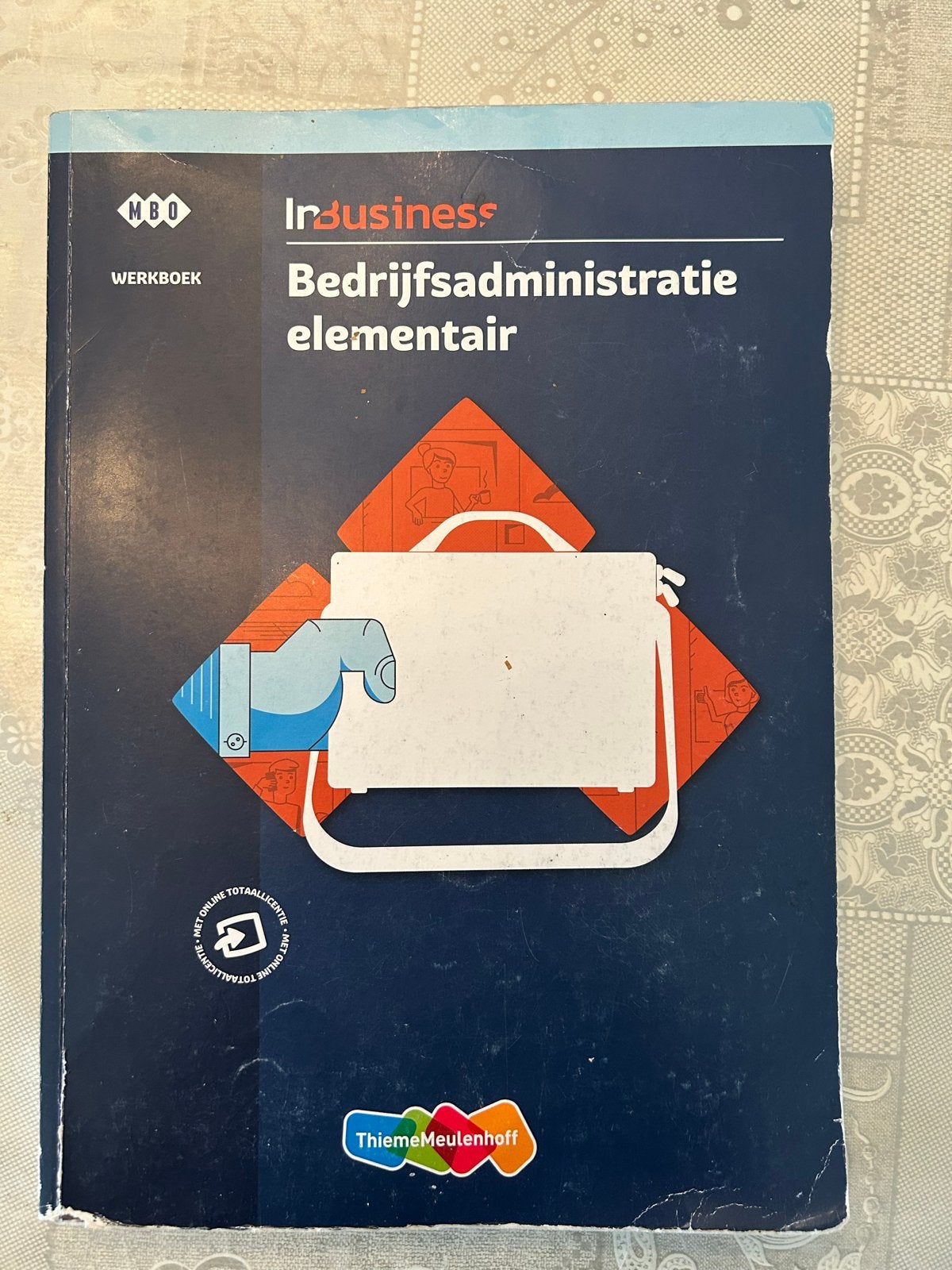 Theorie- en werkboek MBO4 Bedrijfsadministratie Elementair, Ophalen of Verzenden, Gamma, Gelezen, MBO