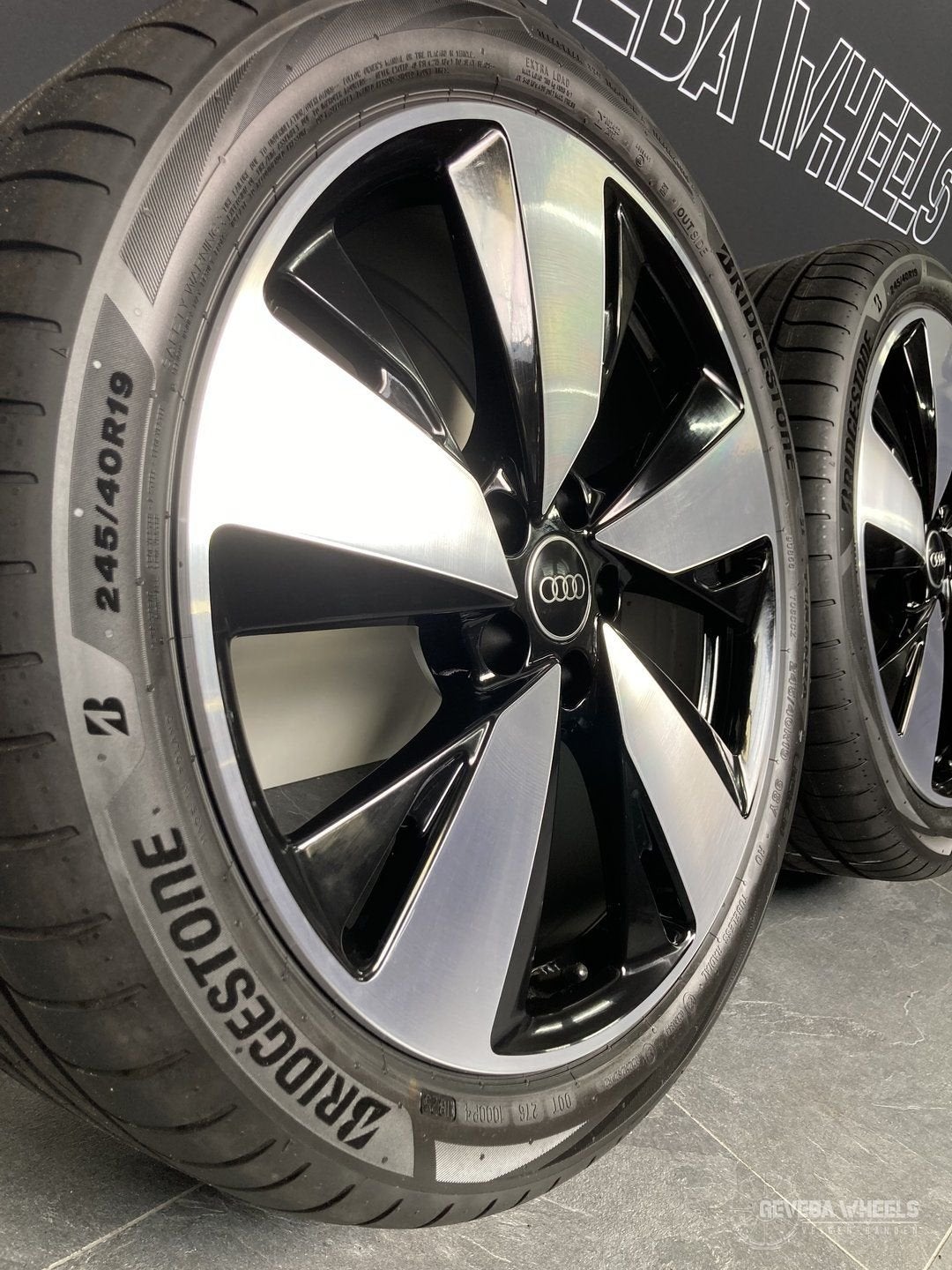 19” originele Audi A5 S5 B10 velgen + banden 5x112 DEMO  8B3, 19 inch, -, -, Banden en Velgen