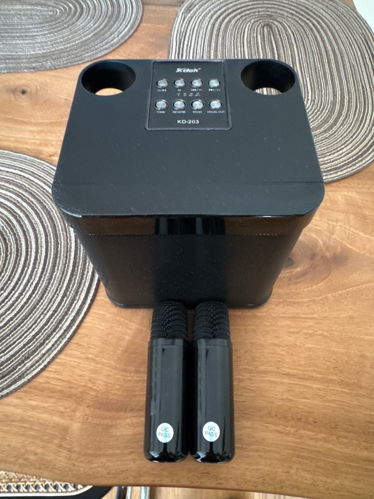 Karaoke set met 2 Bluetooth microfoons - Zo goed als nieuw, Ophalen, Zo goed als nieuw, Complete set