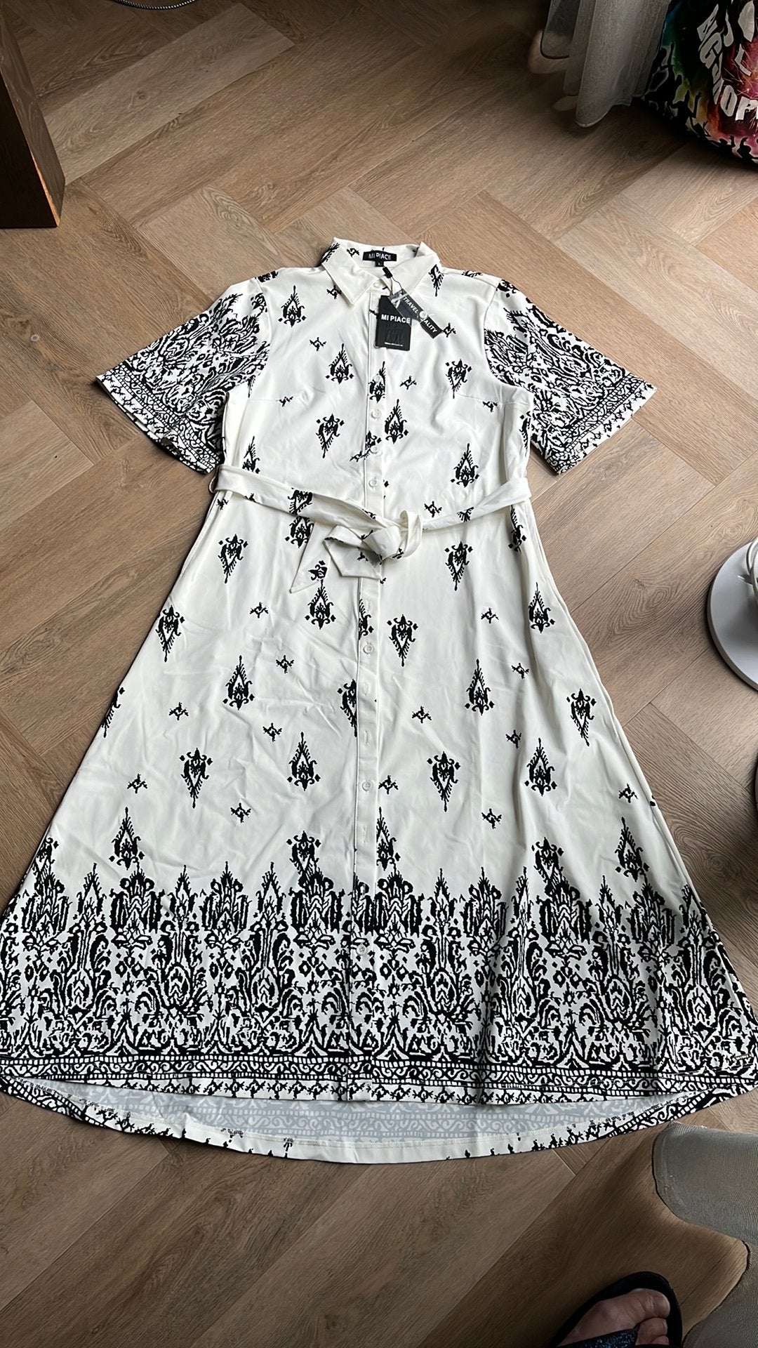 Dames jurk maat XS Mi Piace, Zwart, Nieuw, Ophalen of Verzenden, Knielengte
