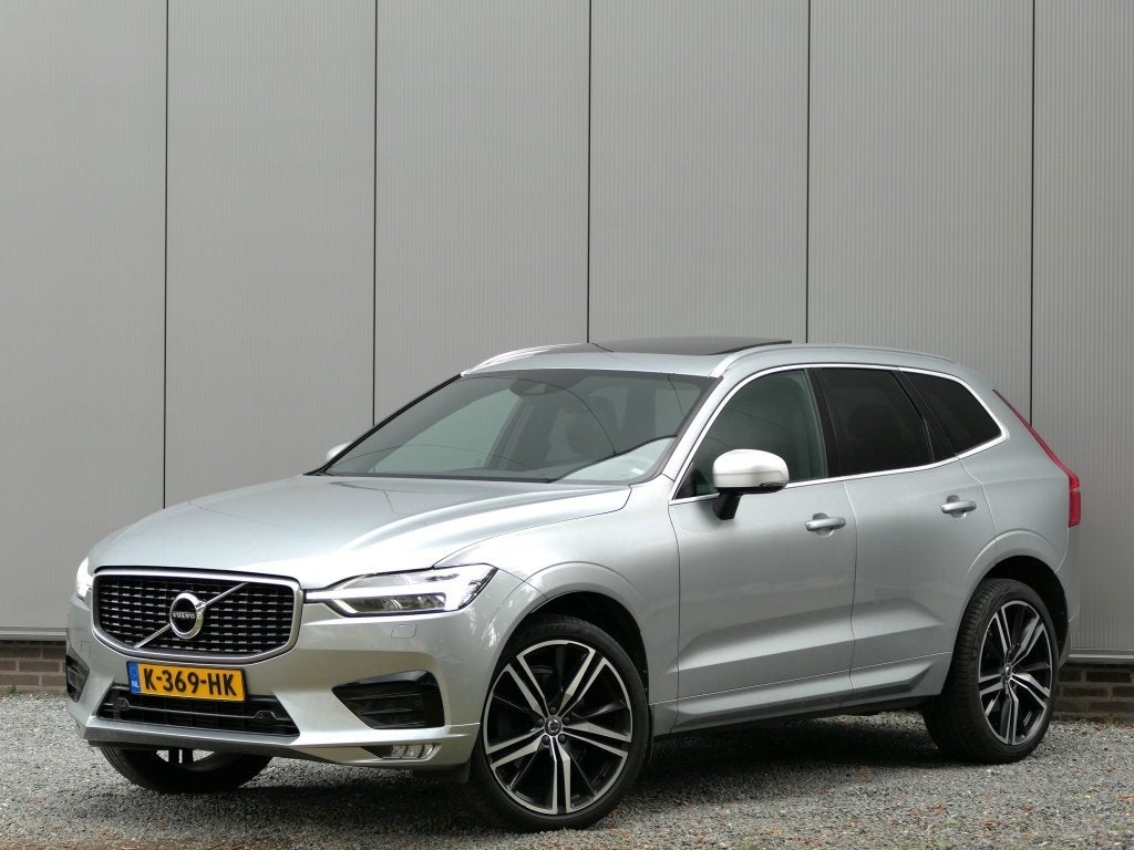 Volvo XC60 T5 AWD R-Design Panoramadak / Trekhaak / 21° Vel, Automaat, Gebruikt, Euro 6, 4 cilinders