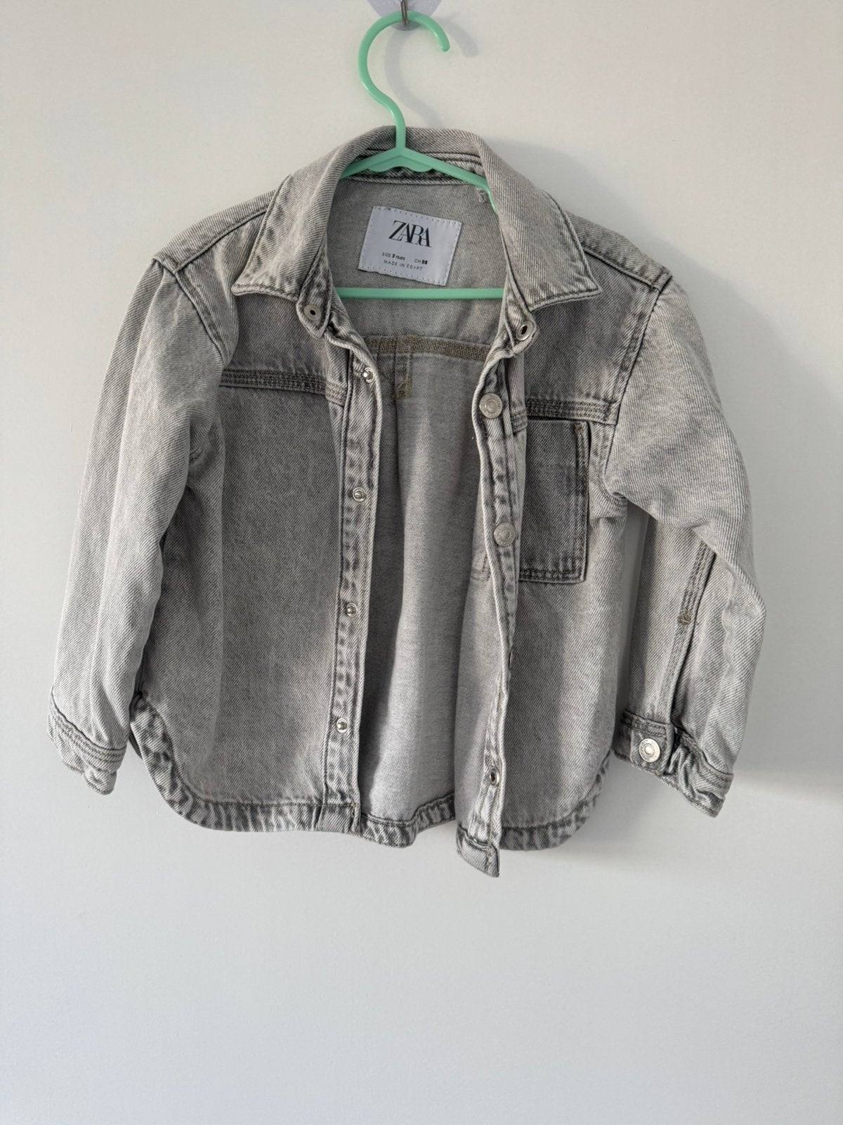 Denim jacket ZARA size 98, Ophalen of Verzenden, Zo goed als nieuw, Jongen, Jas