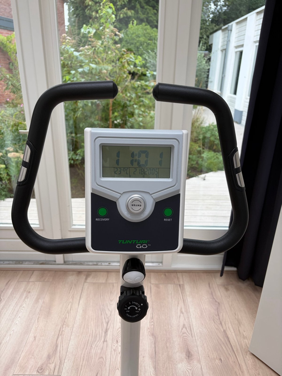 Tunturi GO Hometrainer - gebruikt, Ophalen, Zo goed als nieuw, Metaal, Benen