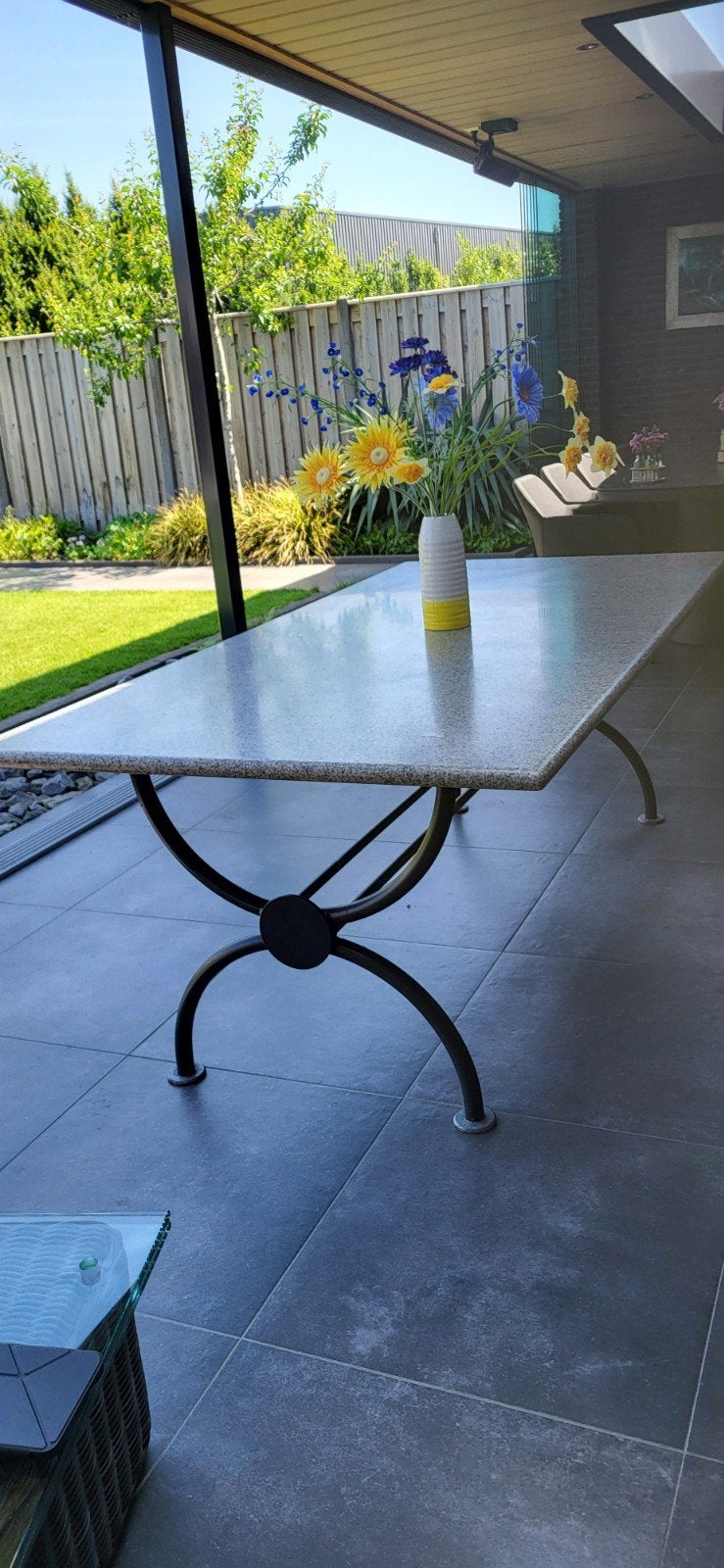 Tuintafel met granieten blad 100x200x3cm. Degelijke tafel, Ophalen, Zo goed als nieuw, Rechthoekig, Overige materialen