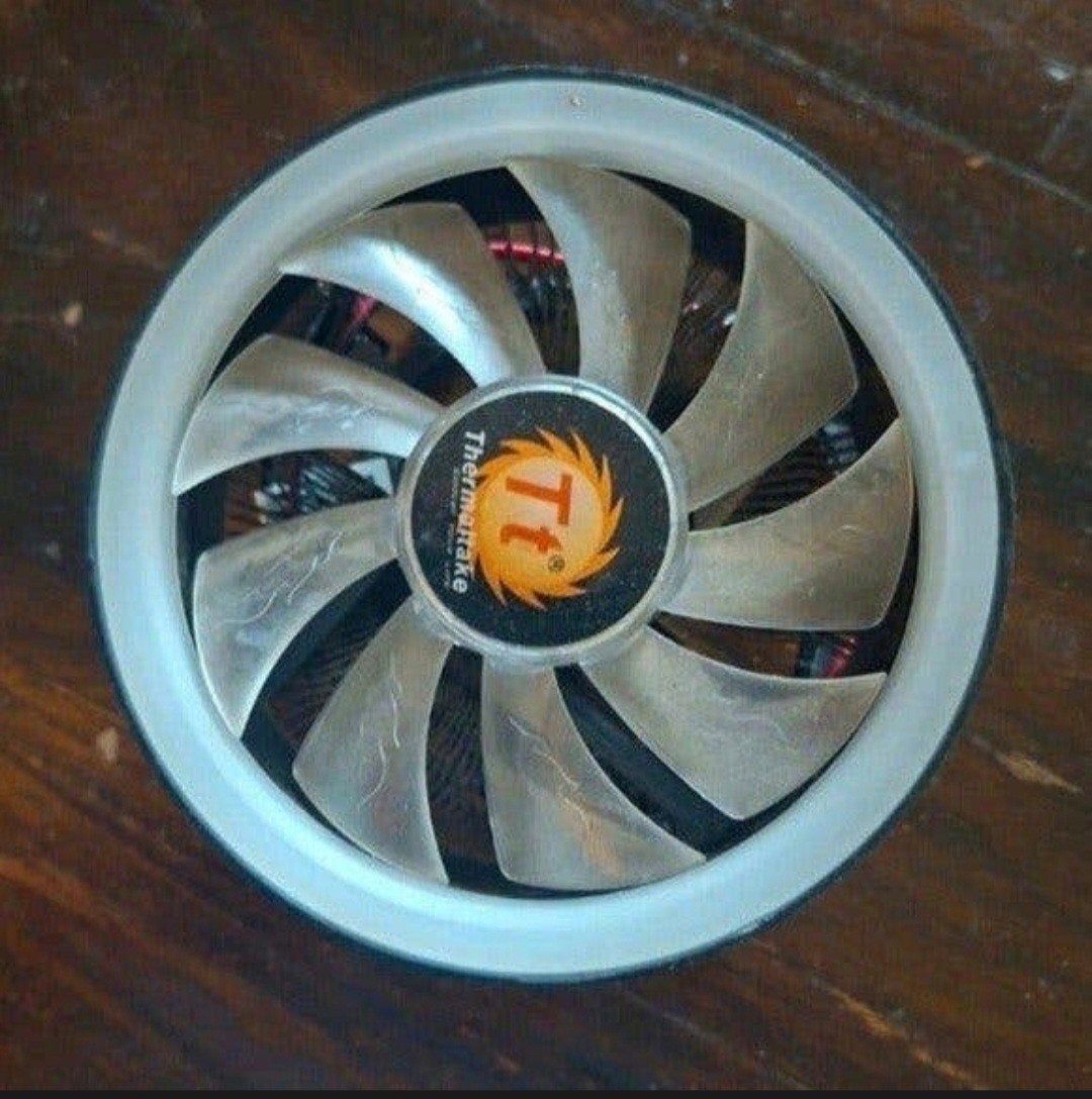 Thermaltake CPU Koeler - Luchtkoeling RGB, Ophalen of Verzenden, Gebruikt, Luchtkoeling