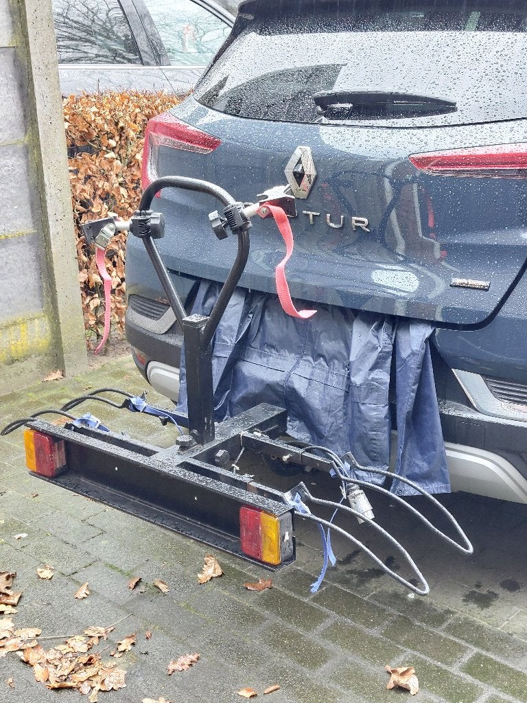 KIDS LEKKE BAND = Fietsendrager, Ophalen, Gebruikt, 2 fietsen, Trekhaakdrager