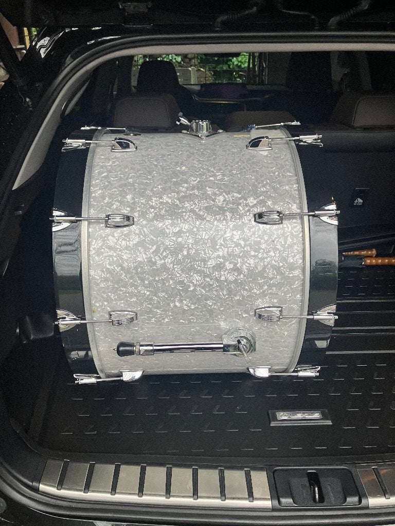 22 inch Ludwig Bass drum wit parelmoer in perfecte staat, Muziek en Instrumenten, Drumstellen en Slagwerk, Ophalen, Zo goed als nieuw