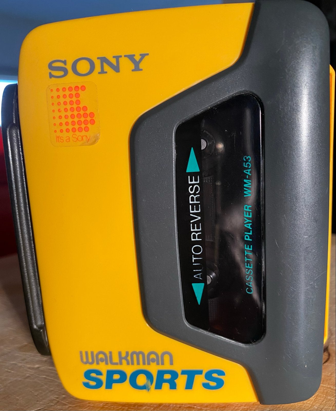 Sony Walkman Sports WM-A53 Cassettespeler - Geel, Ophalen of Verzenden, Walkman
