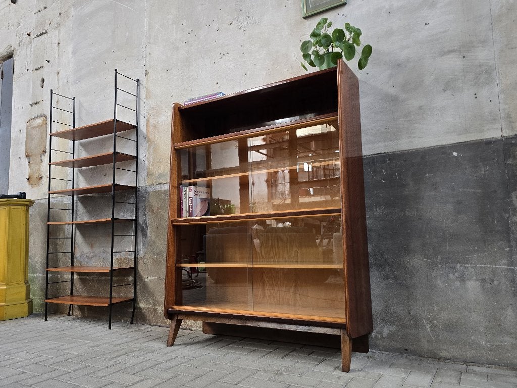 Vintage Jaren 60 Design Vitrine Kast | Retro Vitrinekast, 100 tot 150 cm, Grenenhout, Mid Century Deisgn Jaren 60 70 Vintage Retro