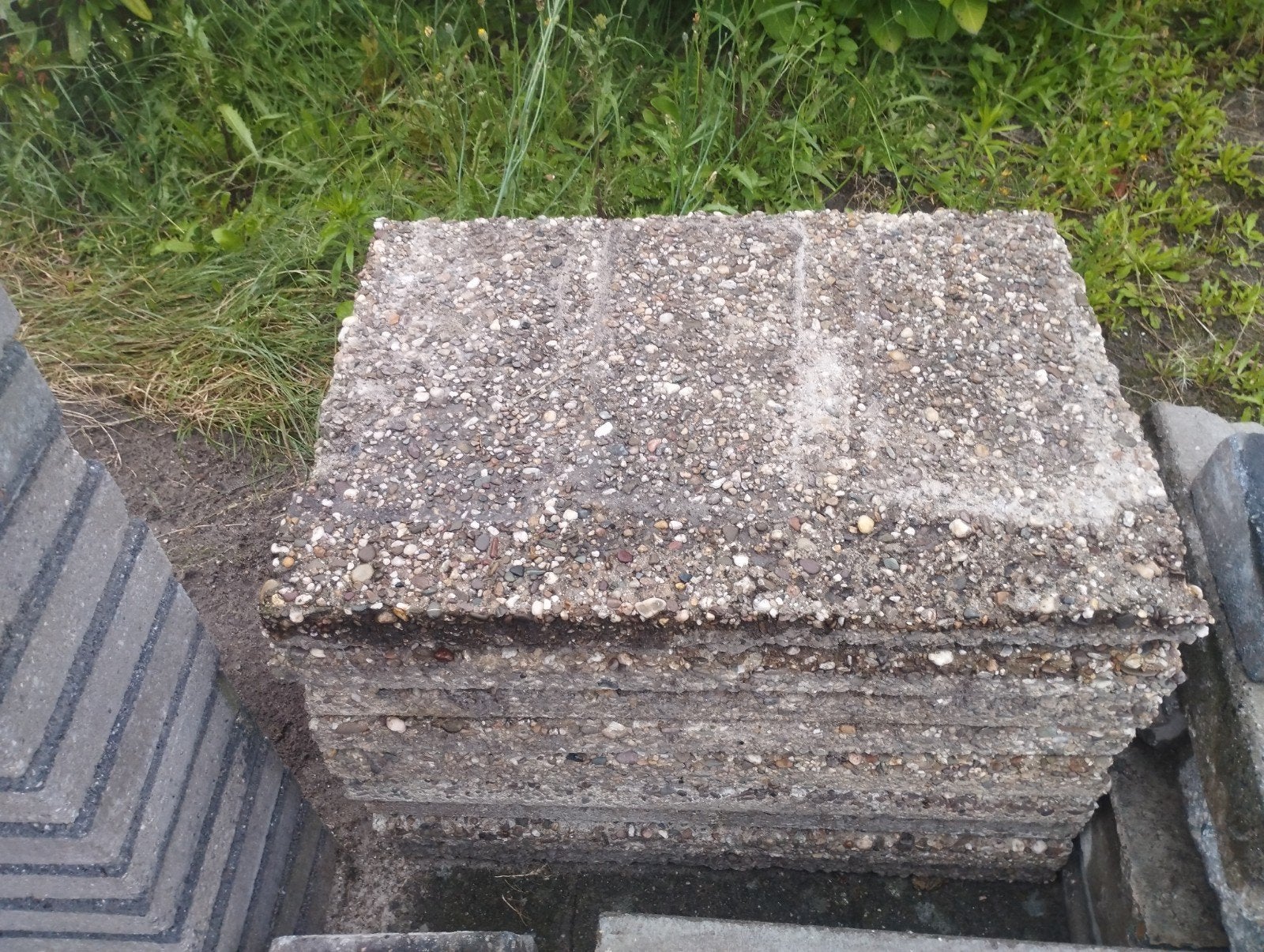 Tegels verschillende soorten en maten, Ophalen, 60 cm of meer, Minder dan 5 m², Vloertegels