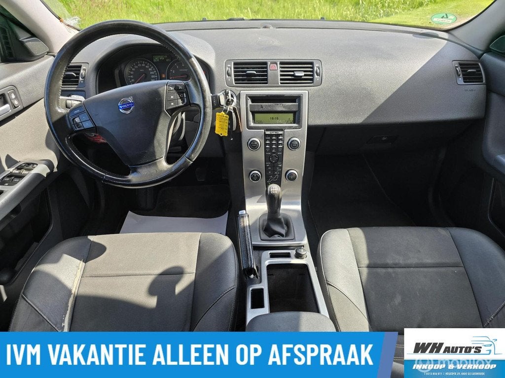 Volvo V50 1.8 Edition II perfect onderhouden!, Auto's, Volvo, Voorwielaandrijving, 125 pk, Gebruikt, 1270 kg