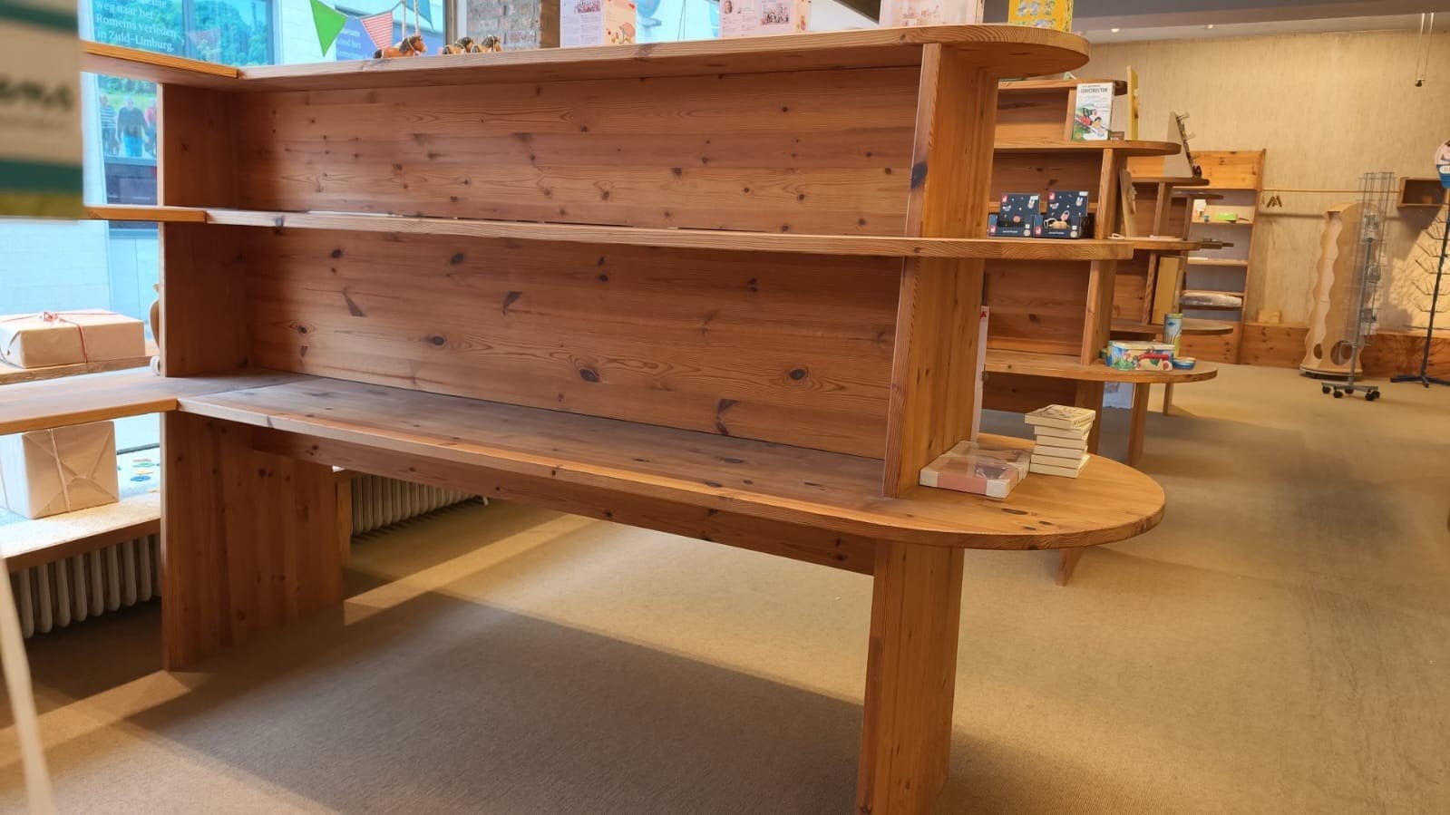 Houten Winkelstelling - Ideaal voor winkel of beurs, Ophalen, Met plank(en), Gebruikt, 75 cm of meer