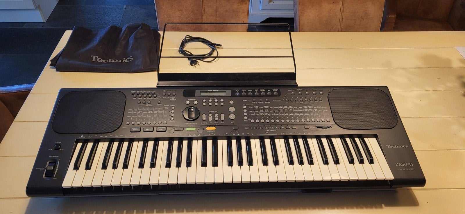 Keyboard Technics KN800, Muziek en Instrumenten, Keyboards, Ophalen, Midi-aansluiting, Technics, 61 toetsen