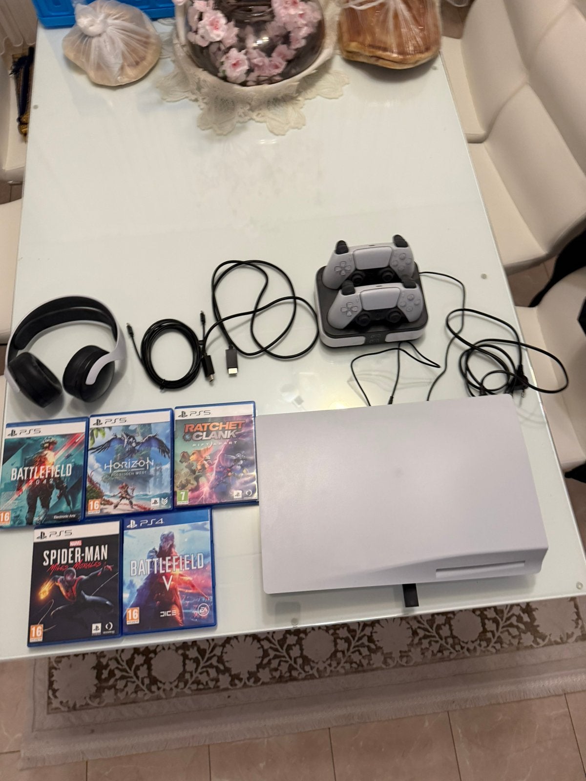 SONY PS5 Disk Edition +Laadkabel +Laadstation + Headset sony, Ophalen, Zo goed als nieuw