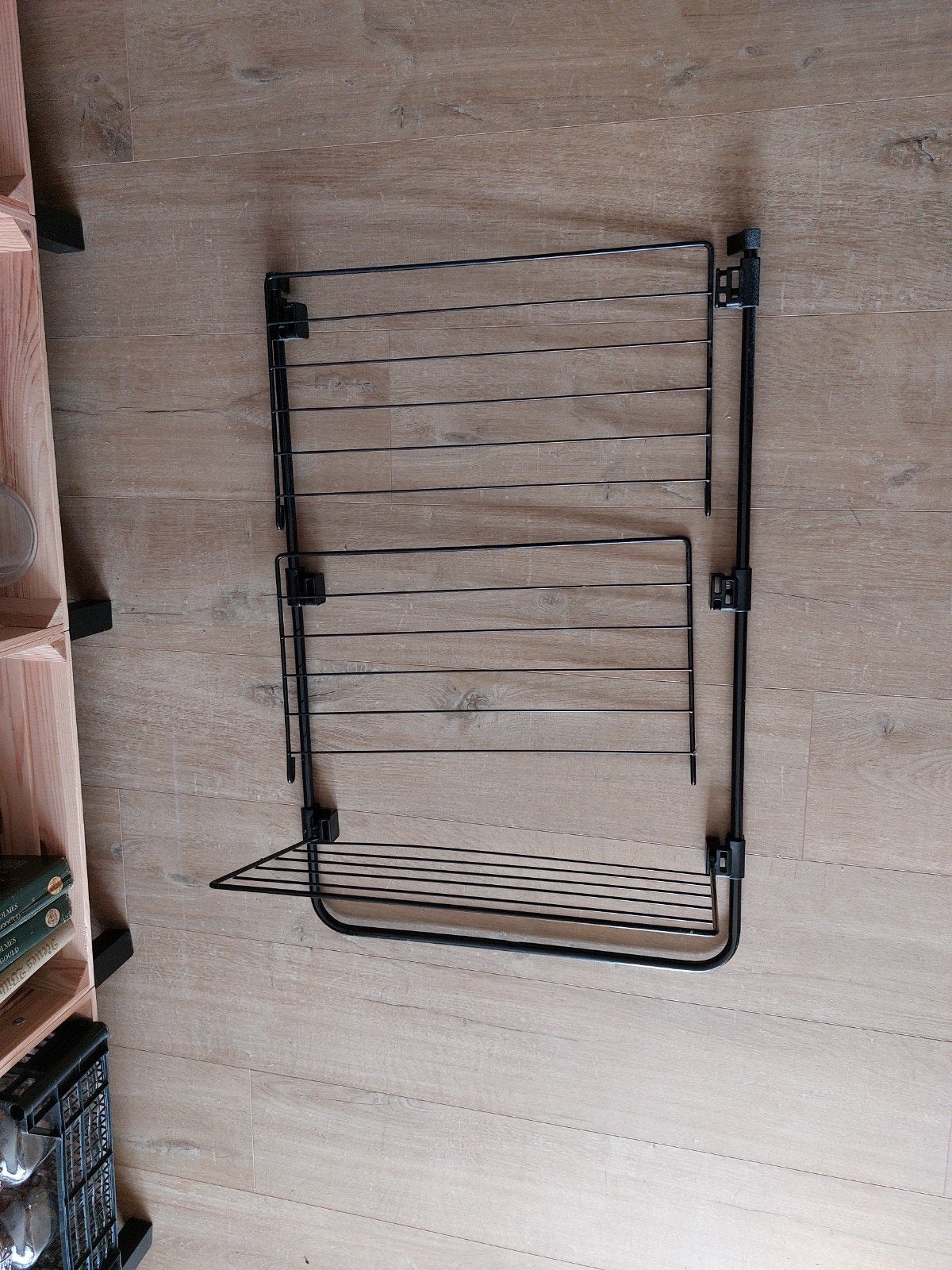Compact wasrek voor aan de deur (exclusief ophangers), Ophalen
