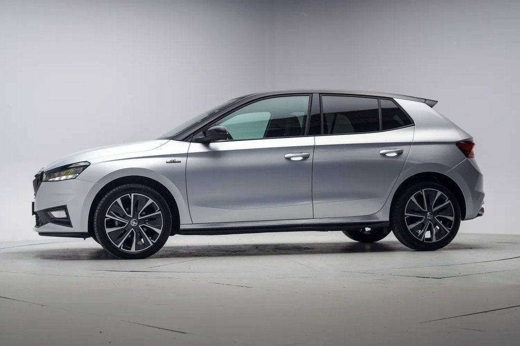 Skoda Fabia 1.0 TSI Monte Carlo 5-drs [ Pano Navi Apple/Andr, 95 pk, Bedrijf, Handgeschakeld, Automatische klimaatregeling