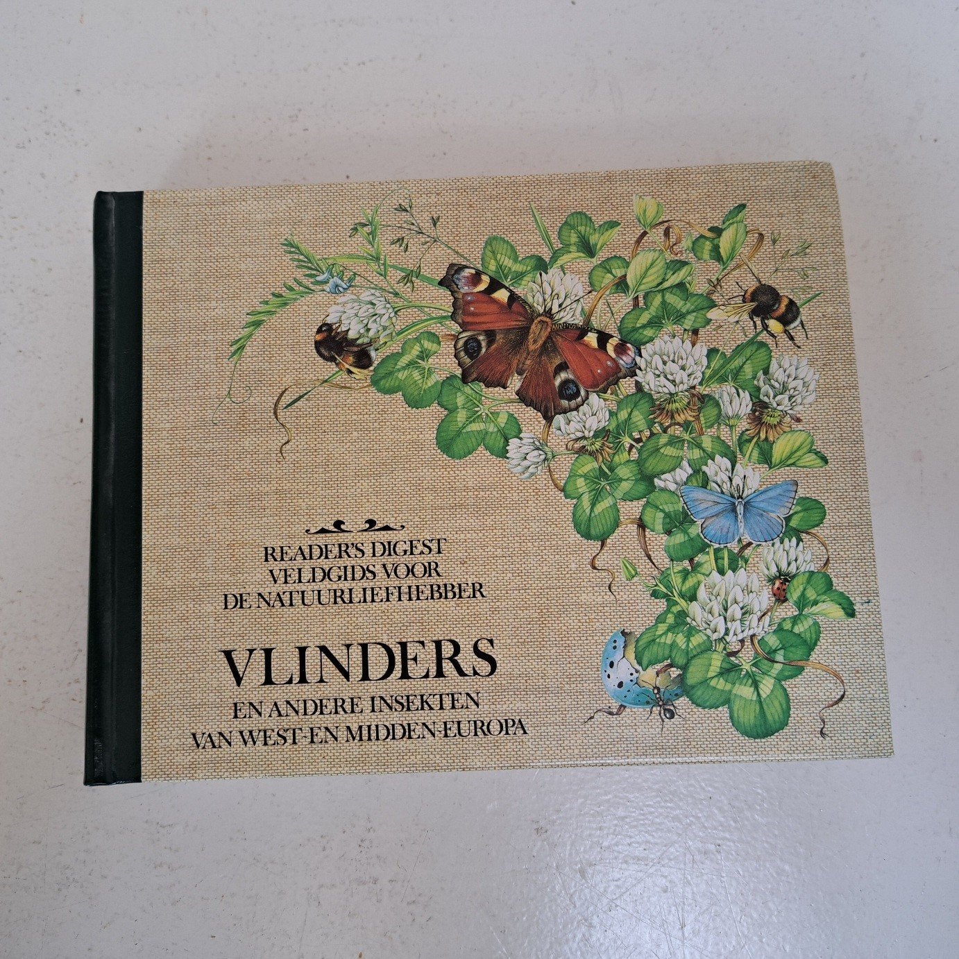 READERS DIGEST  VLINDERS  Boek . NIEUWSTAAT, Ophalen of Verzenden, Nieuw