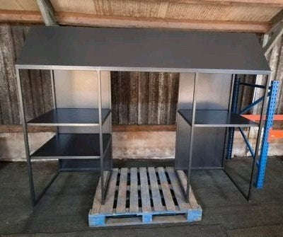 proffesionele metalen koffiecorner of bbq omkasting, Ophalen, Zo goed als nieuw