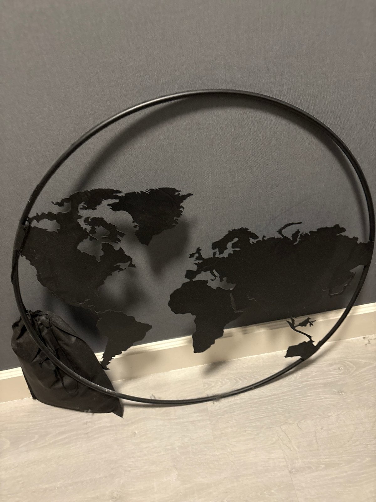 Metalen Wereldkaart Wanddecoratie - Zwart, Ophalen, Metaal, Wandsculptuur, Gebruikt
