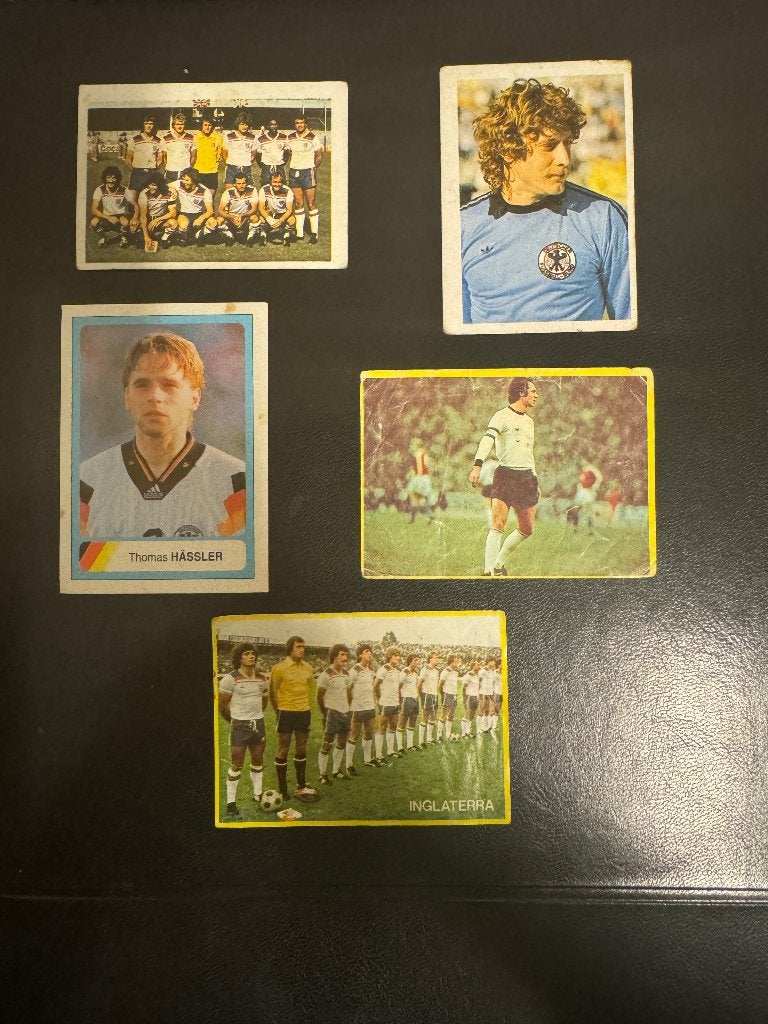 5 Vintage voetbal plaatjes Diversen, Verzamelen, Ophalen of Verzenden, Zo goed als nieuw, Overige binnenlandse clubs, Poster, Plaatje of Sticker