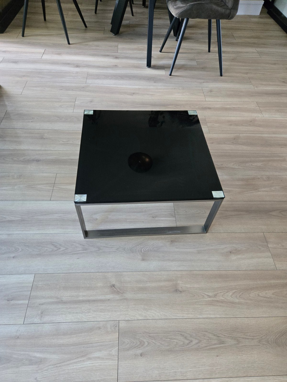 Kleine zwart zilver glazen salontafel 60x60x30 cm, Gebruikt, 50 tot 100 cm, Vierkant, Glas