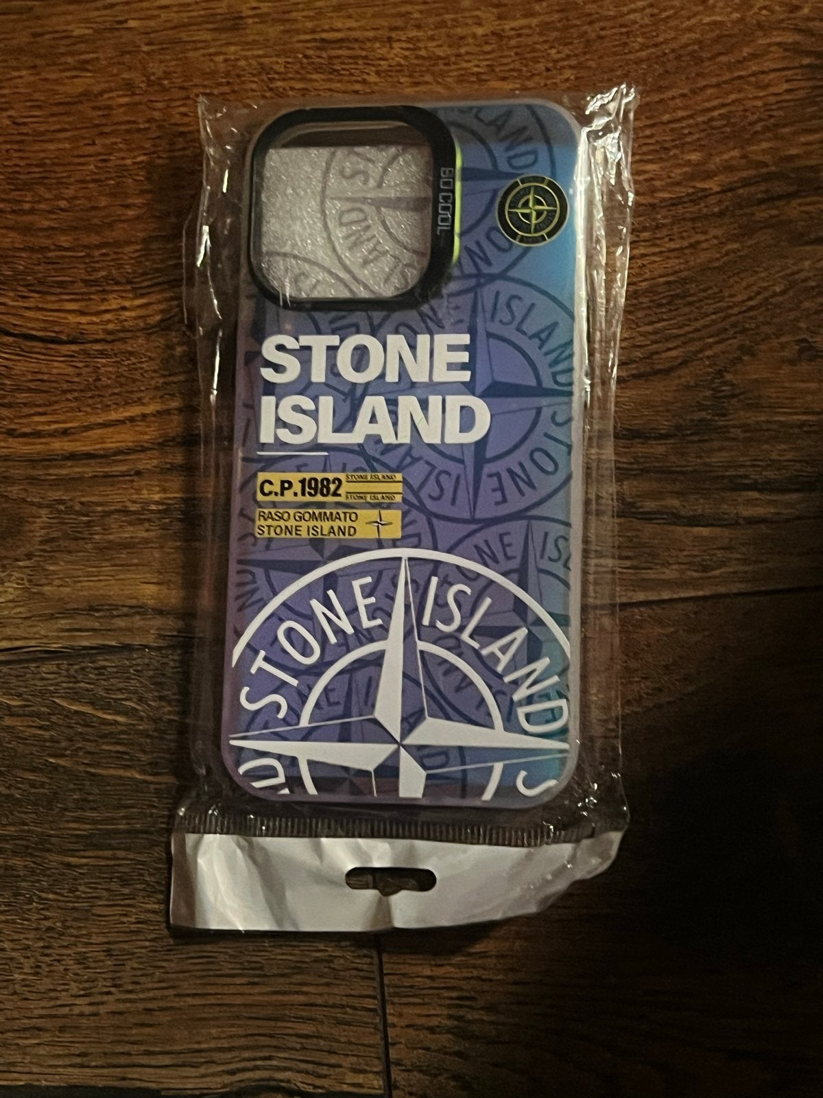 Foto 7 van Stone Island iPhone Hoesjes - Diverse Modellen en Kleuren