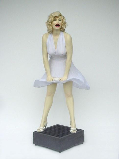 Marilyn Blowing Up Life Size – Marilyn Monroe