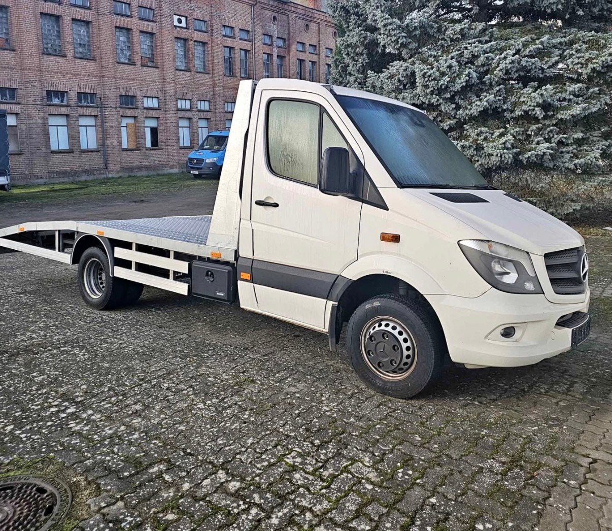 Mercedes spriter oprijwagen, Ophalen, Mercedes-Benz