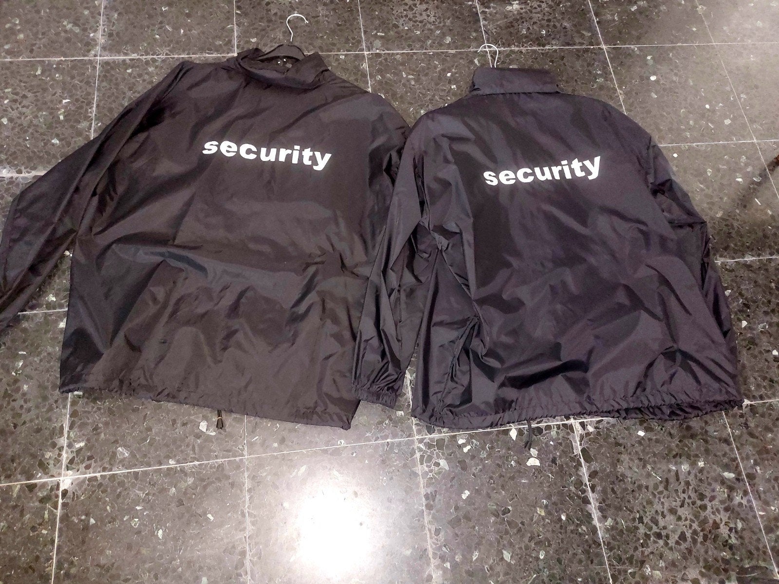 Zwarte Security Jas - Winddicht en Waterafstotend, Ophalen, Onbekend, Zwart, Overige maten