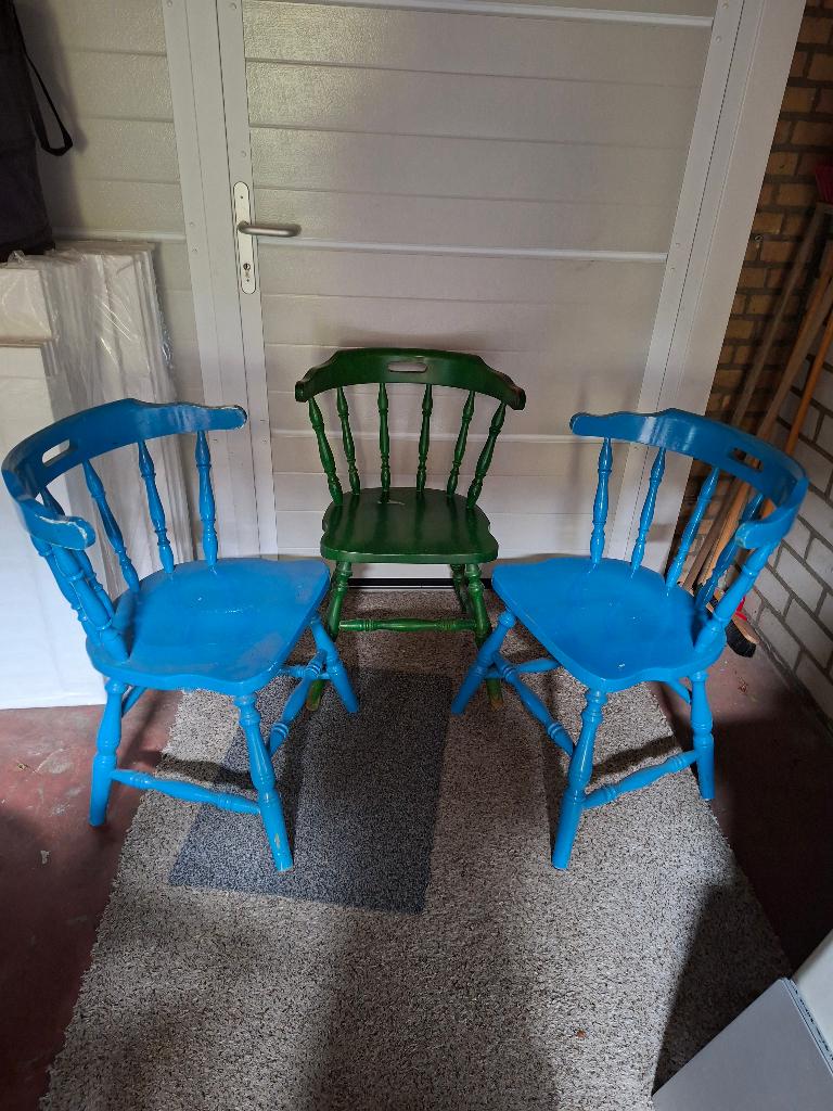 Gratis 3 eettafel stoelen., Ophalen, Gebruikt, Drie, Zwart