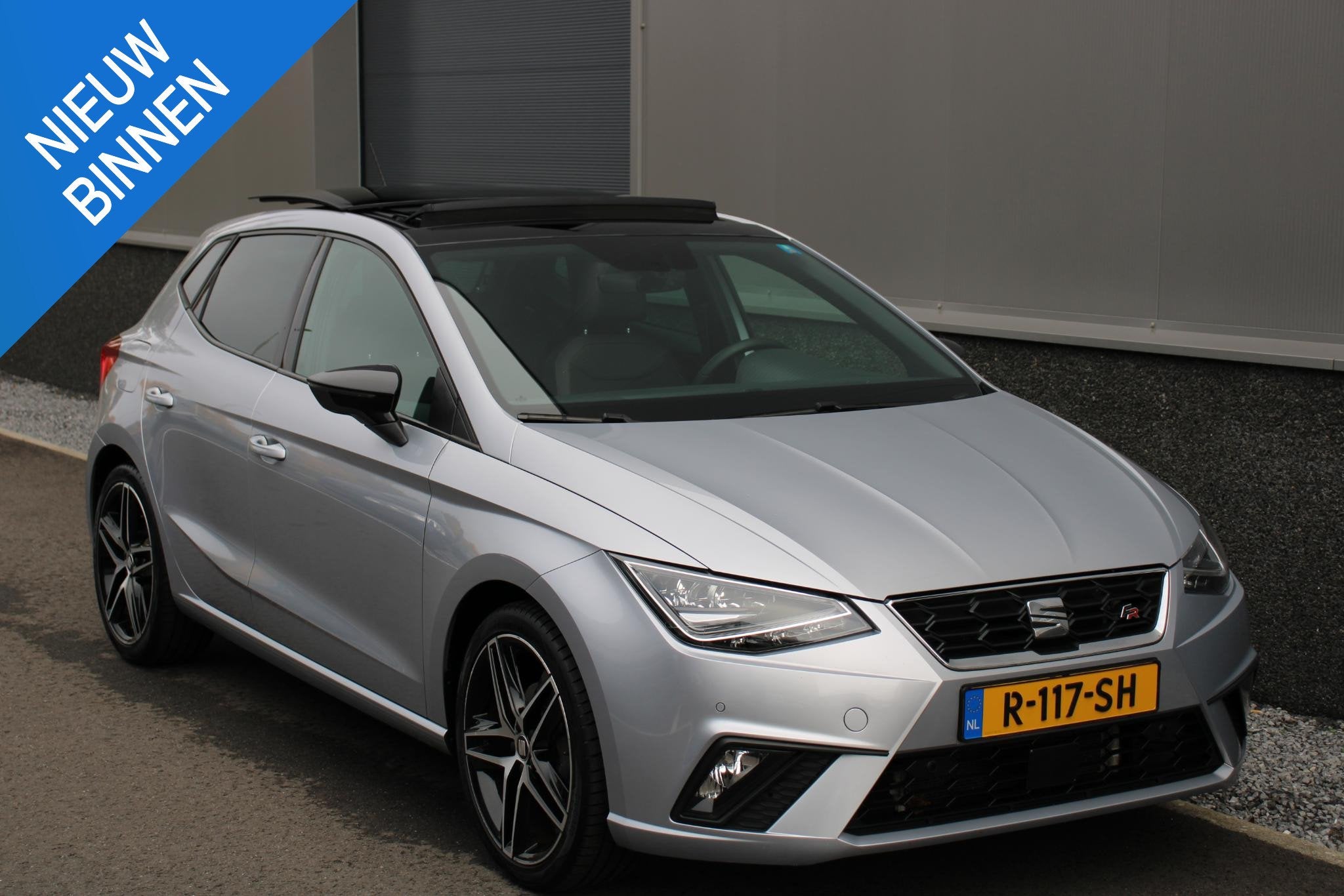 SEAT Ibiza 1.0 TSI FR Business Intense PDC, PANO, Trekhaak, Auto's, Voorwielaandrijving, Ibiza, Bedrijf, Handgeschakeld