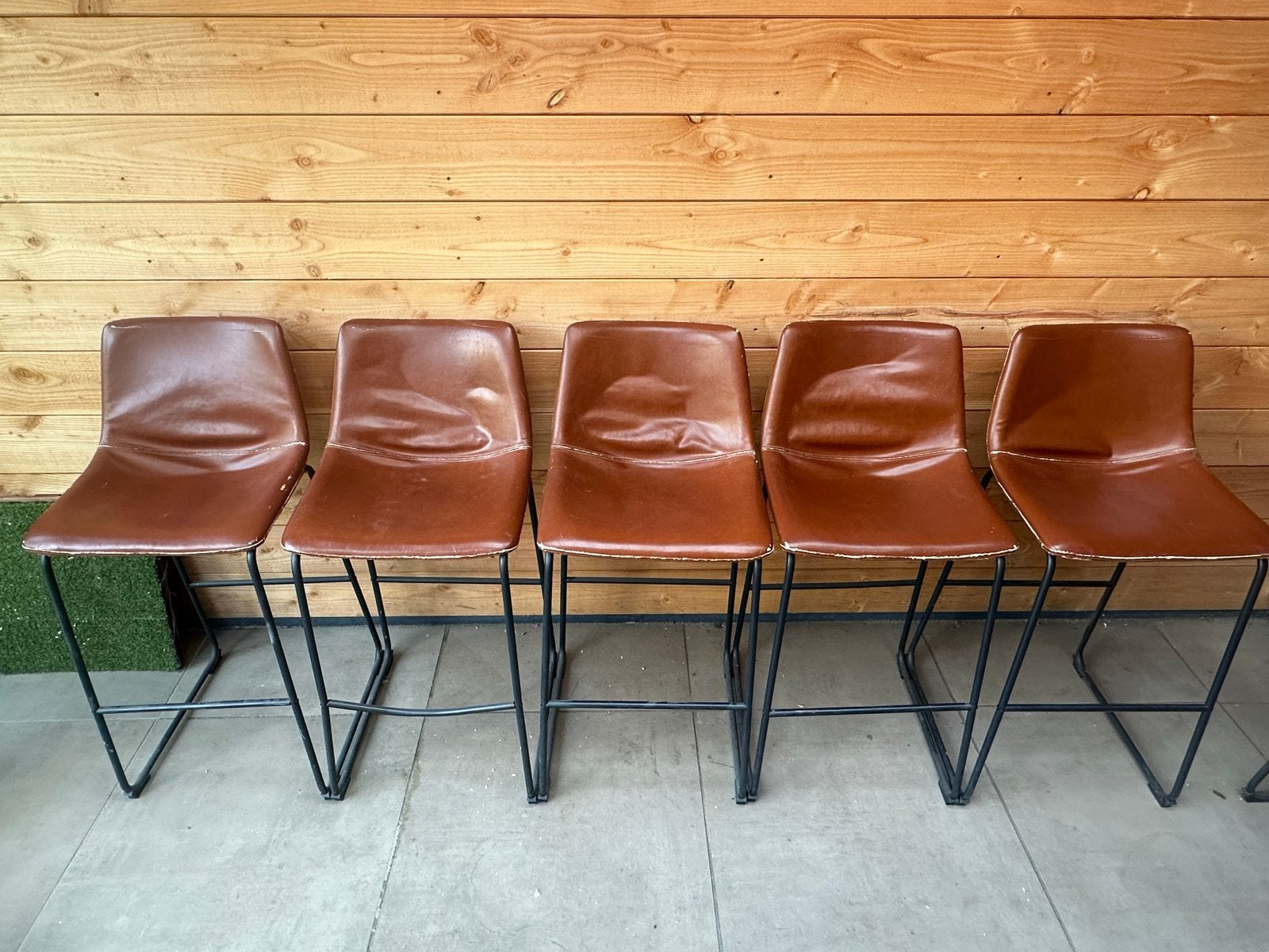 Set van 8 bruine barkrukken., Met voetsteun, 60 tot 90 cm, Leer, Ophalen of Verzenden