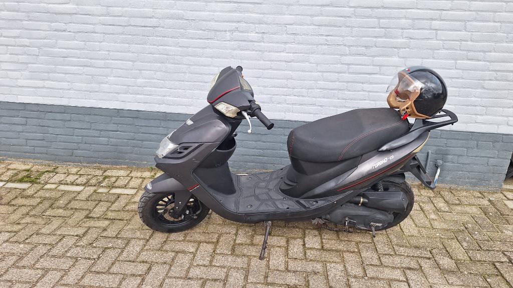 Scooter snorfiets, Fietsen en Brommers, Tweetakt, Gebruikt, Ophalen, Overige merken
