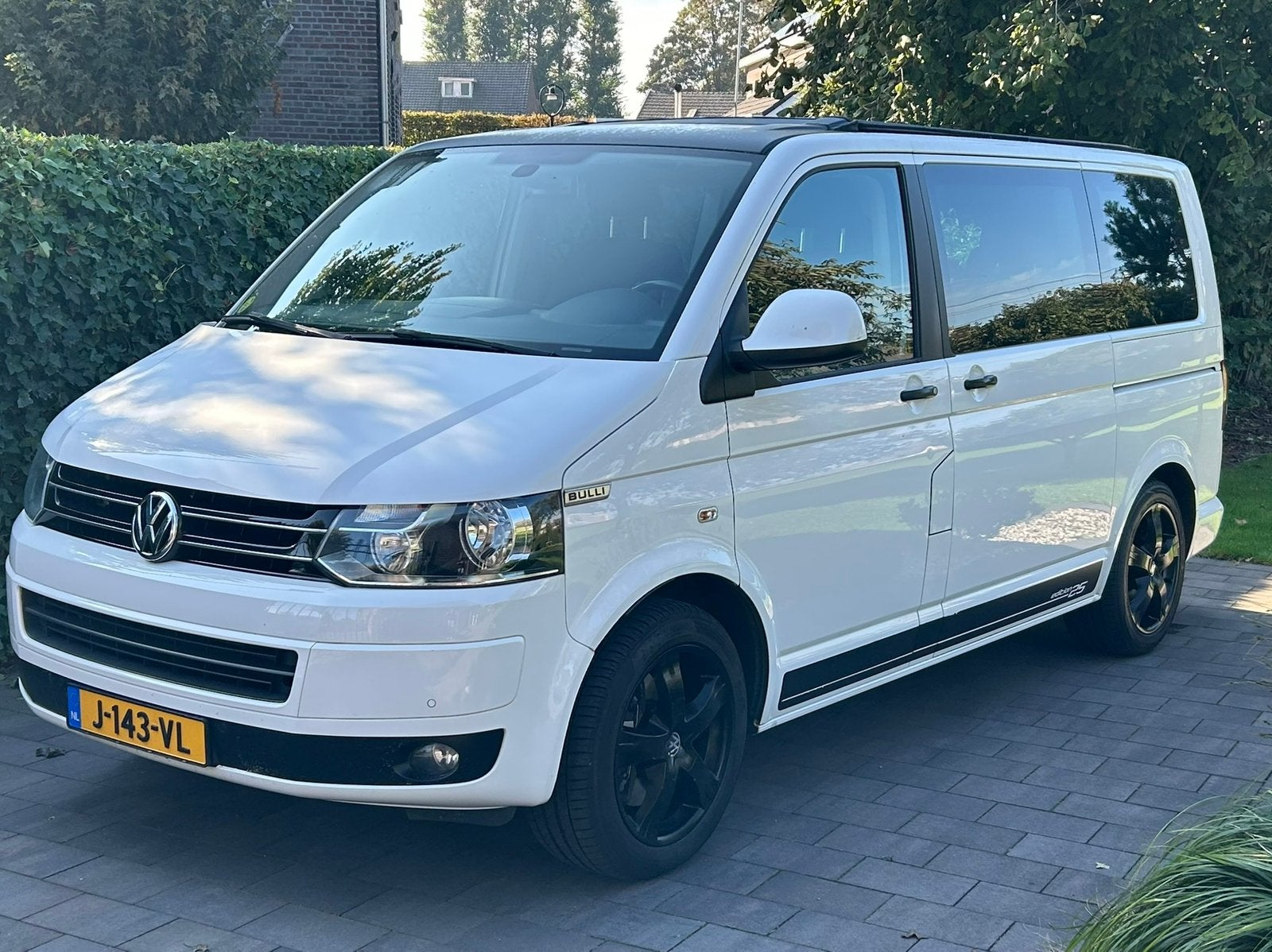 VW T5 Multivan Edition 25 – buscamper met 7 zitplaatsen, Caravans en Kamperen, Automaat, Buscamper of Camperbus, Volkswagen, Tot en met 2