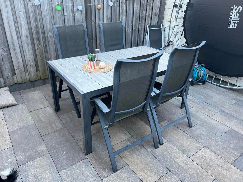 4-persoons tuinset met tegel tafel, Tuin en Terras, Ophalen, Eettafel, Zo goed als nieuw, Tuinset