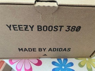 Yeezy Adidas maat 42 ZGAN geven licht in donker Yeezy Adidas, Ophalen of Verzenden, Zo goed als nieuw, Adidas Yeezy