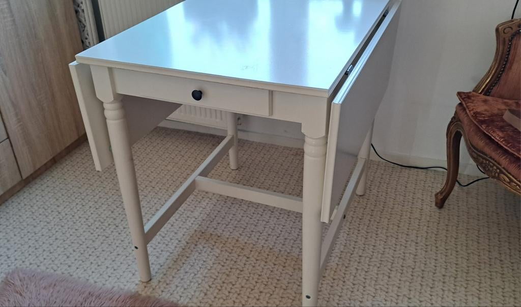 Tafel , klaptafel, Ophalen, Zo goed als nieuw