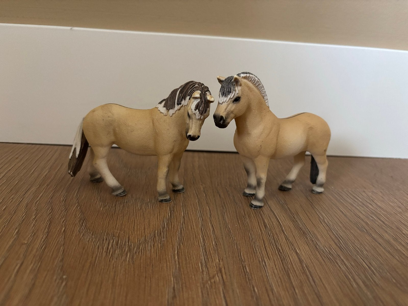 Zeldzame Fjorden paarden Schleich figuren - set van 2, Ophalen of Verzenden, Zo goed als nieuw