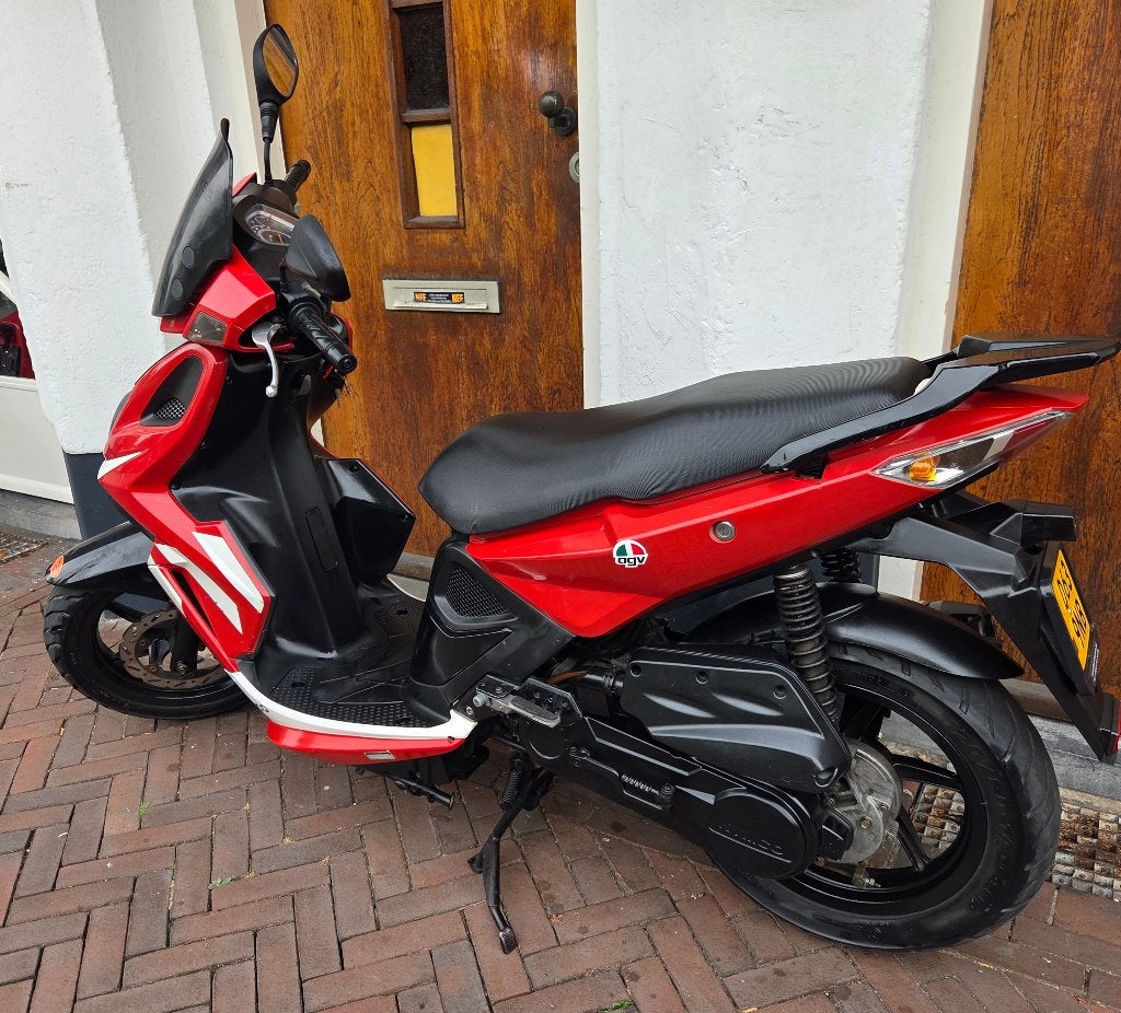 Kymco Super 8 Rood Bromscooter €1350 bij Scooterforyou, Ophalen, Nieuw, Benzine, 50 cc