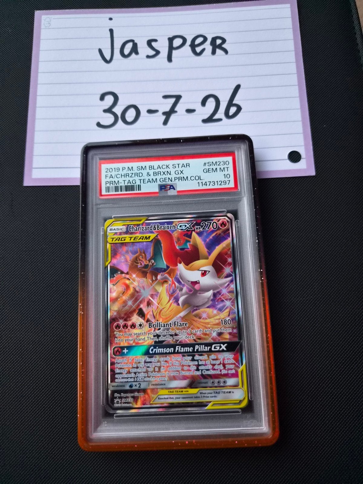 Charizard & Braixen SM230 PSA10 Tag Team, Ophalen of Verzenden, Zo goed als nieuw