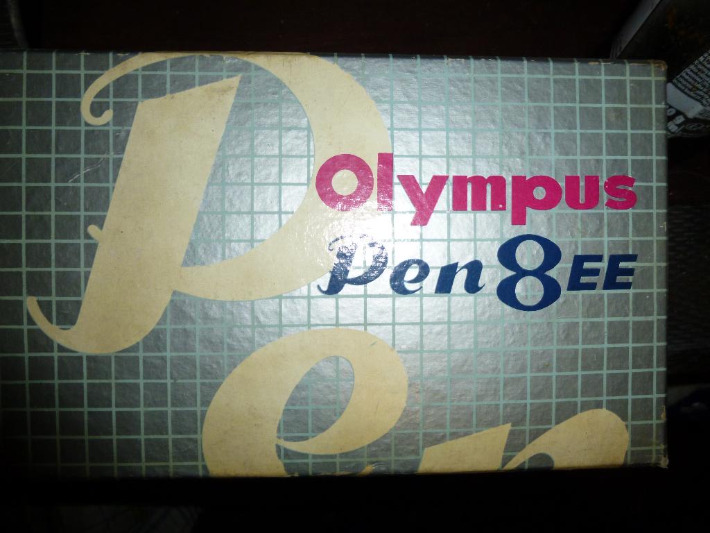 olympus pen 8ee als nieuw in or doos, Ophalen of Verzenden, Zo goed als nieuw, Compact, Olympus